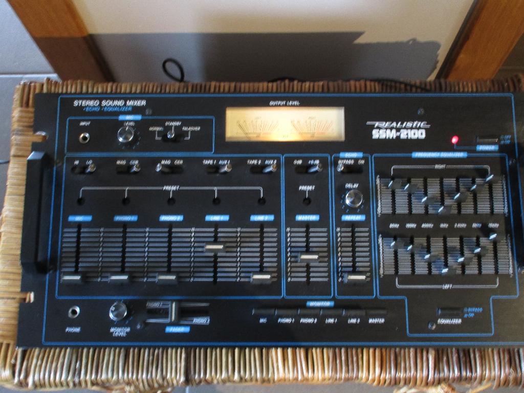 table de mixage REALISTIC SSM-2100, Enlèvement ou Envoi