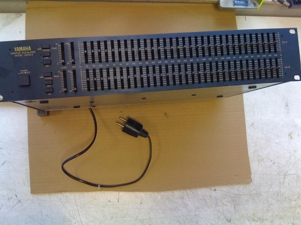Yamaha Q2031A, Enlèvement, Comme neuf, Equalizer ou Égaliseur