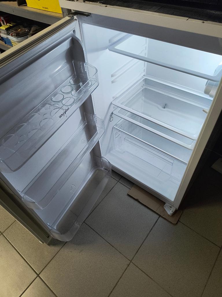 Inbouwkoelkast Whirlpool zeer verzrogd, 85 à 120 cm, Enlèvement, 45 à 60 cm, Sans bac à congélation