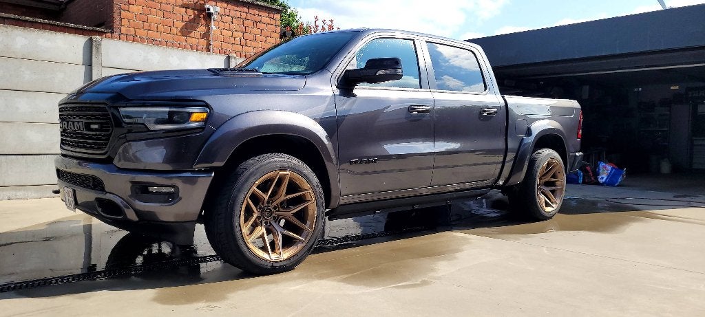 Dodge Ram 1500 Laramie Limited Night Edition, Automaat, 4 deurs, Leder, 5 zetels