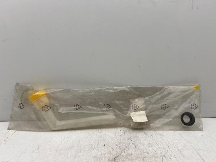 Réservoir lave-glace avant d'un Renault Scenic, Renault, -, 3 mois de garantie, Utilisé