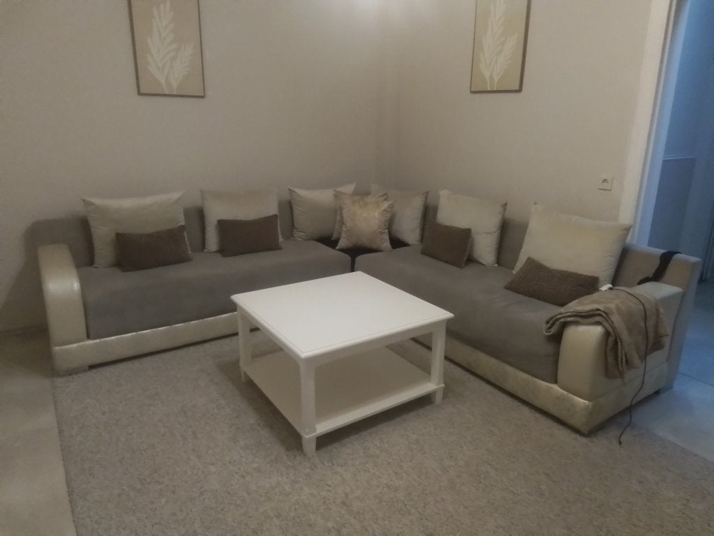 Canape a vendre 300, Ophalen, Gebruikt, Leer
