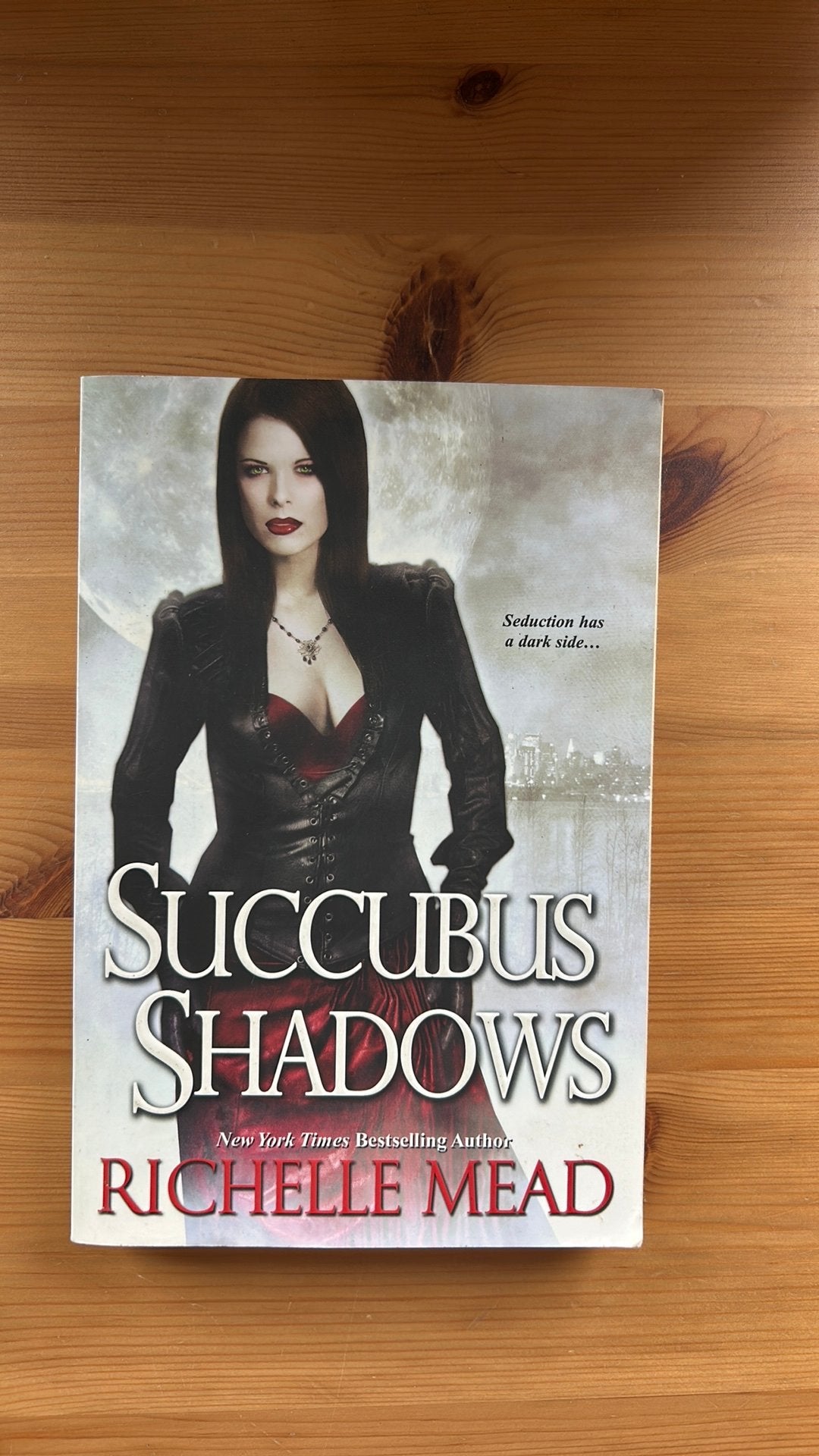 Succubus Shadows, Enlèvement ou Envoi, Comme neuf