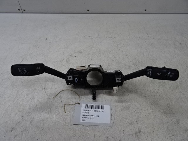 COMMUTATEUR Volkswagen Passat (3G2) (5Q0953502), Volkswagen, Volkswagen AG, Utilisé, Kundenbetreuung@volkswagen.de