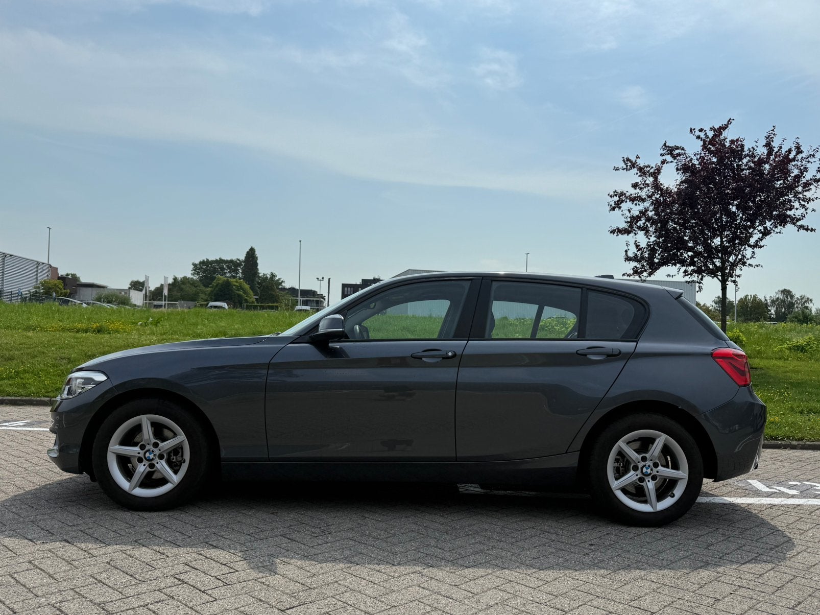 Bmw 118i Advantage avec seulement 33 000 km, Autos, BMW, 100 kW, Achat, Entreprise, Entretenue par le concessionnaire