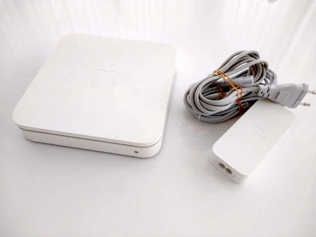 Apple AirPort Extreme router (Model A1143), Informatique & Logiciels, Routeurs & Modems, Enlèvement ou Envoi, Utilisé, Routeur