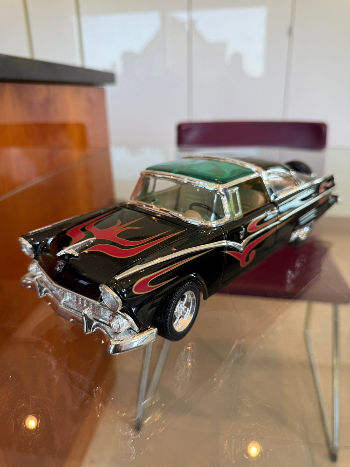 FORD FAIRLANE CROWN VICTORIA MILD CUSTOM 1955 1/18, Ophalen of Verzenden, Zo goed als nieuw, Auto, Overige merken