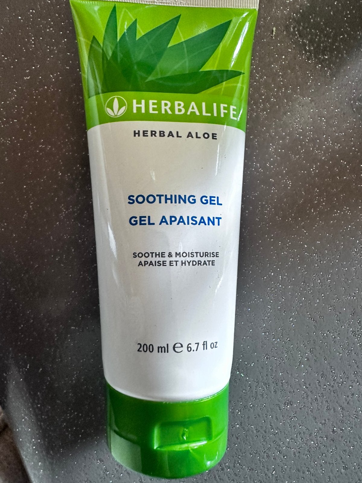 Herbalife, Enlèvement, Comme neuf