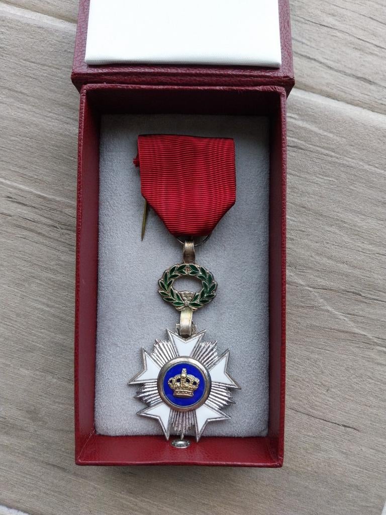 Belgische medaille Leopold II orde zilver, Ophalen of Verzenden