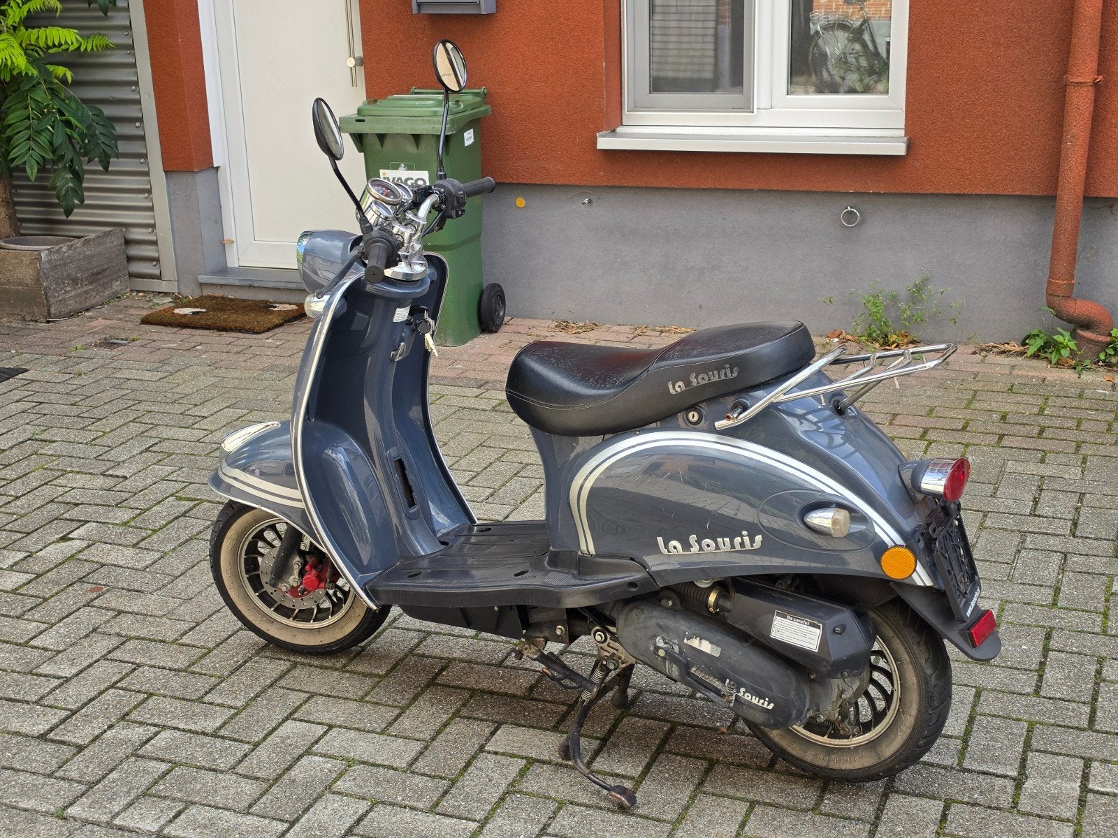 Opgevoerde 45km/h A-klasse Trendy retro- speciale uitlaat, Fietsen en Brommers, Snorfietsen en Snorscooters, Ophalen of Verzenden