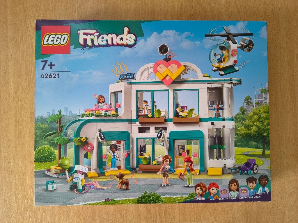 LEGO Friends 42621 - Heartlake City ziekenhuis, Ophalen, City, Lego, Zo goed als nieuw