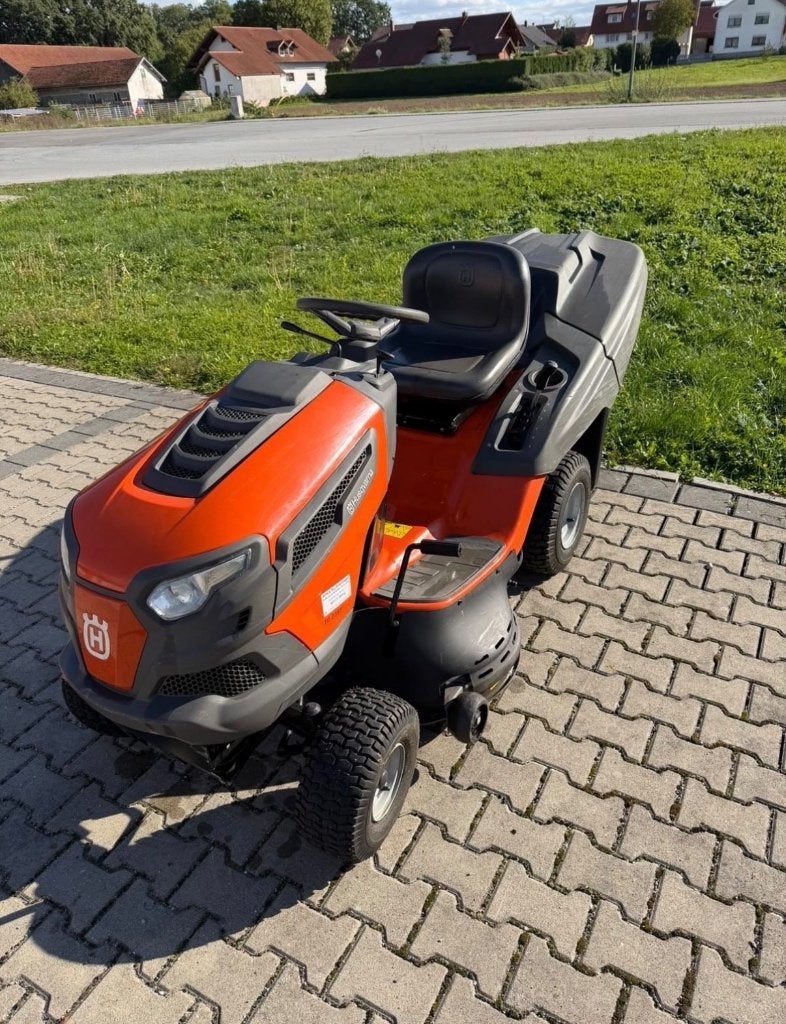 tracteur tondeuse herbe Husqvarna 238T 2020, Enlèvement, Utilisé, Démarrage électrique