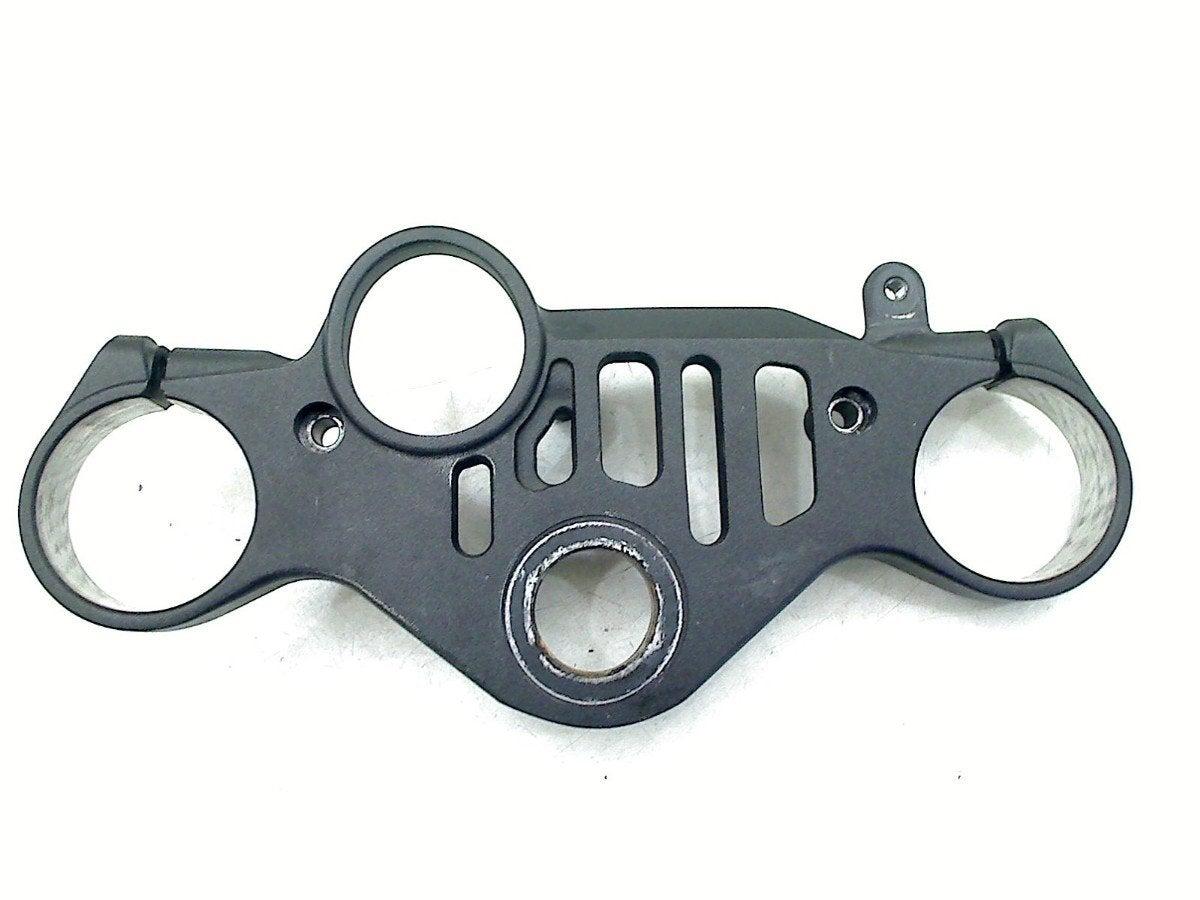 TOP YOKE TROIS POINTS Yamaha YZF R1 2015-2016 (YZF-R1 2CR), Yamaha Motor Europe N.V., Utilisé, Customersupport@yamaha-motor.co.uk