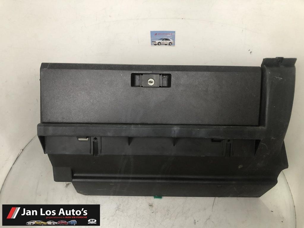 Audi 80 B2 dashboardkastje bruin 1979-1983, Gebruikt, -, -, -