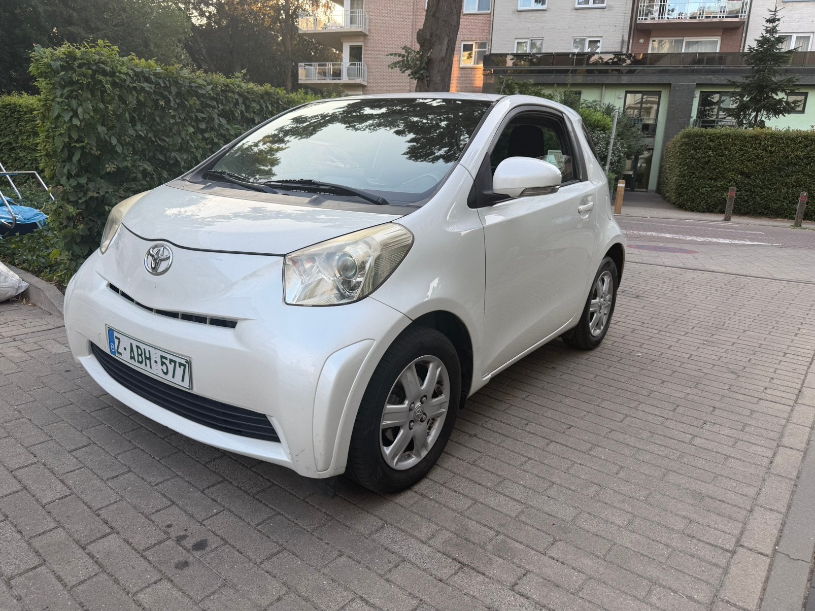 Toyota iQ 1000cc, Autos, IQ, Achat, Entreprise, Vitres électriques