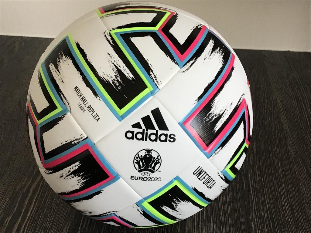 adidas EK 2020 Voetbal Maat 5 -originele bal (nog verpakt), Ophalen of Verzenden, Nieuw, Bal