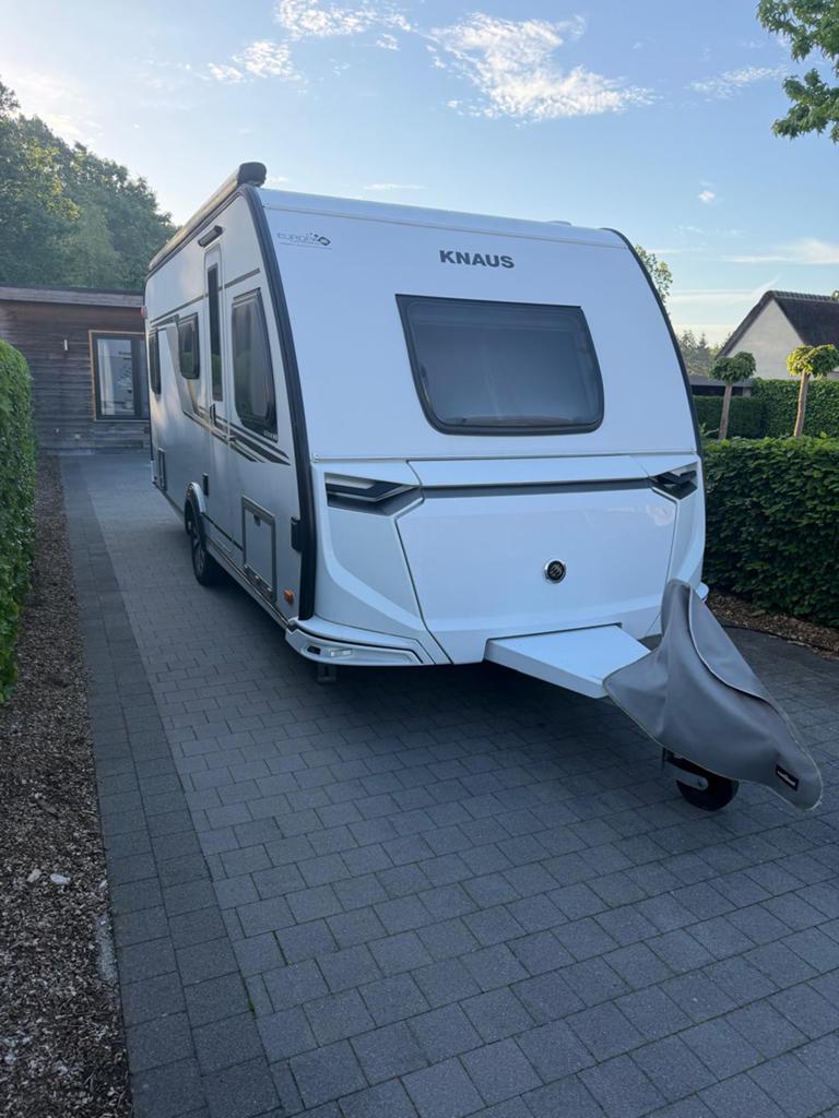 Knaus sudwind 500qdk 60years e-power mover en airco, Caravans en Kamperen, Caravans, Treinzit, Dwarsbed, Particulier, 5 tot 6 meter