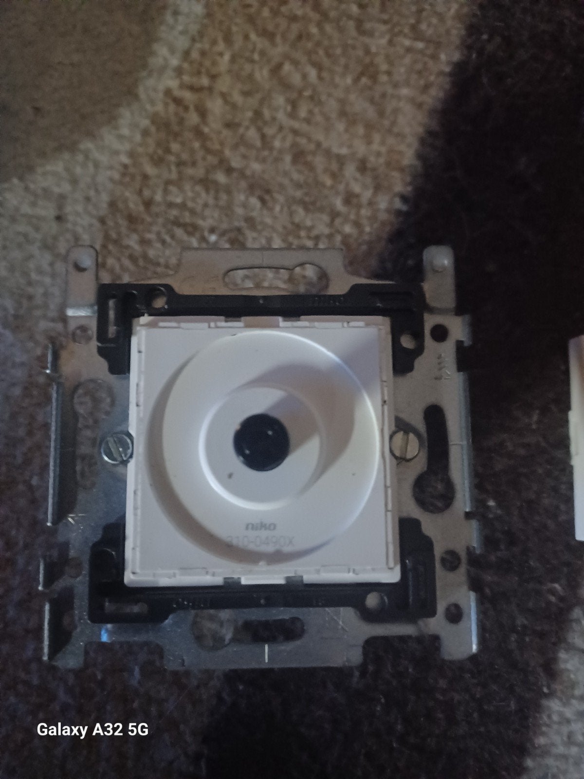 niko dimmer led, Doe-het-zelf en Bouw, Ophalen, Zo goed als nieuw, Dimmer
