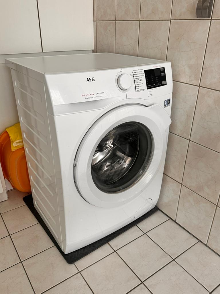 AEG Lavamat 6000 Prosense TopConditie, Elektronische apparatuur, Wasmachines, Ophalen, 1200 tot 1600 toeren, 8 tot 10 kg, Zo goed als nieuw
