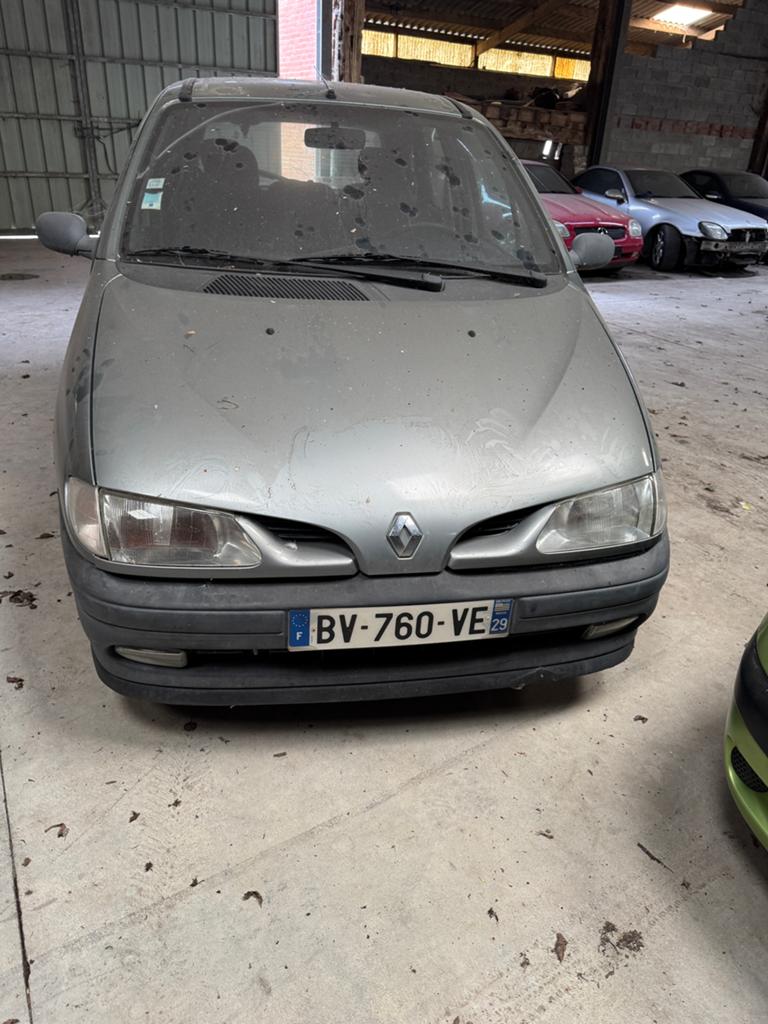 Citroën à vendre avant démolition, Enlèvement