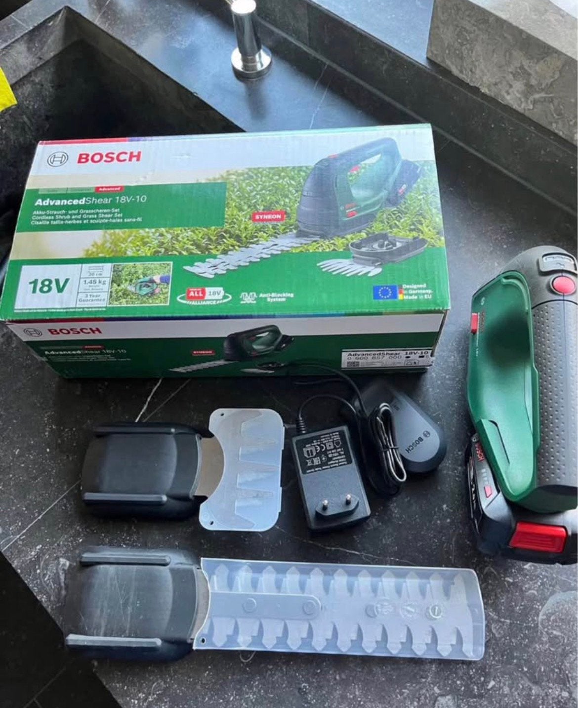 Cisaille à gazon / buisson Bosh Advanced Shear, Jardin & Terrasse, Enlèvement, Comme neuf