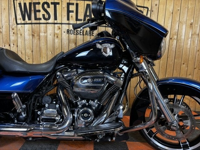 Harley-Davidson Street Glide Anniversary (bj 2018), Motoren, Motoren | Harley-Davidson, Harley-Davidson, 1745 cc, Customerservices@harley‑davidson.com