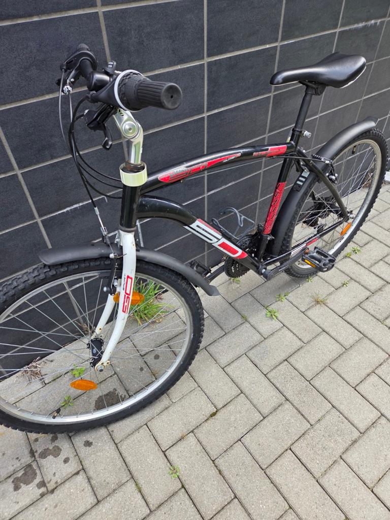 Il s'agit d'un vélo tout-terrain (VTT) avec un cadre rigide., Vélos & Vélomoteurs, Enlèvement ou Envoi, 26 pouces