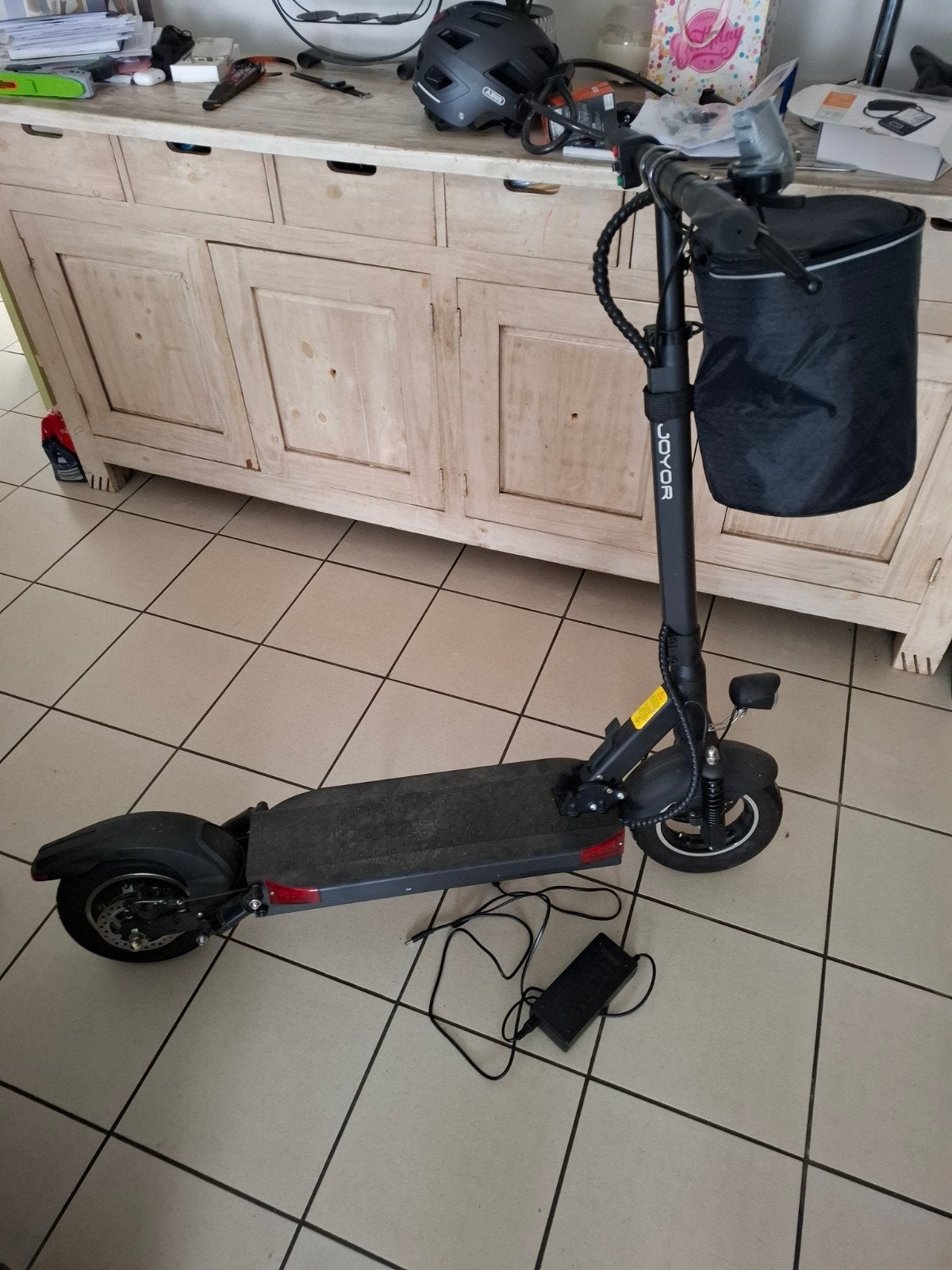 Trottinette électrique Joyor Y5S, Vélos & Vélomoteurs, Enlèvement