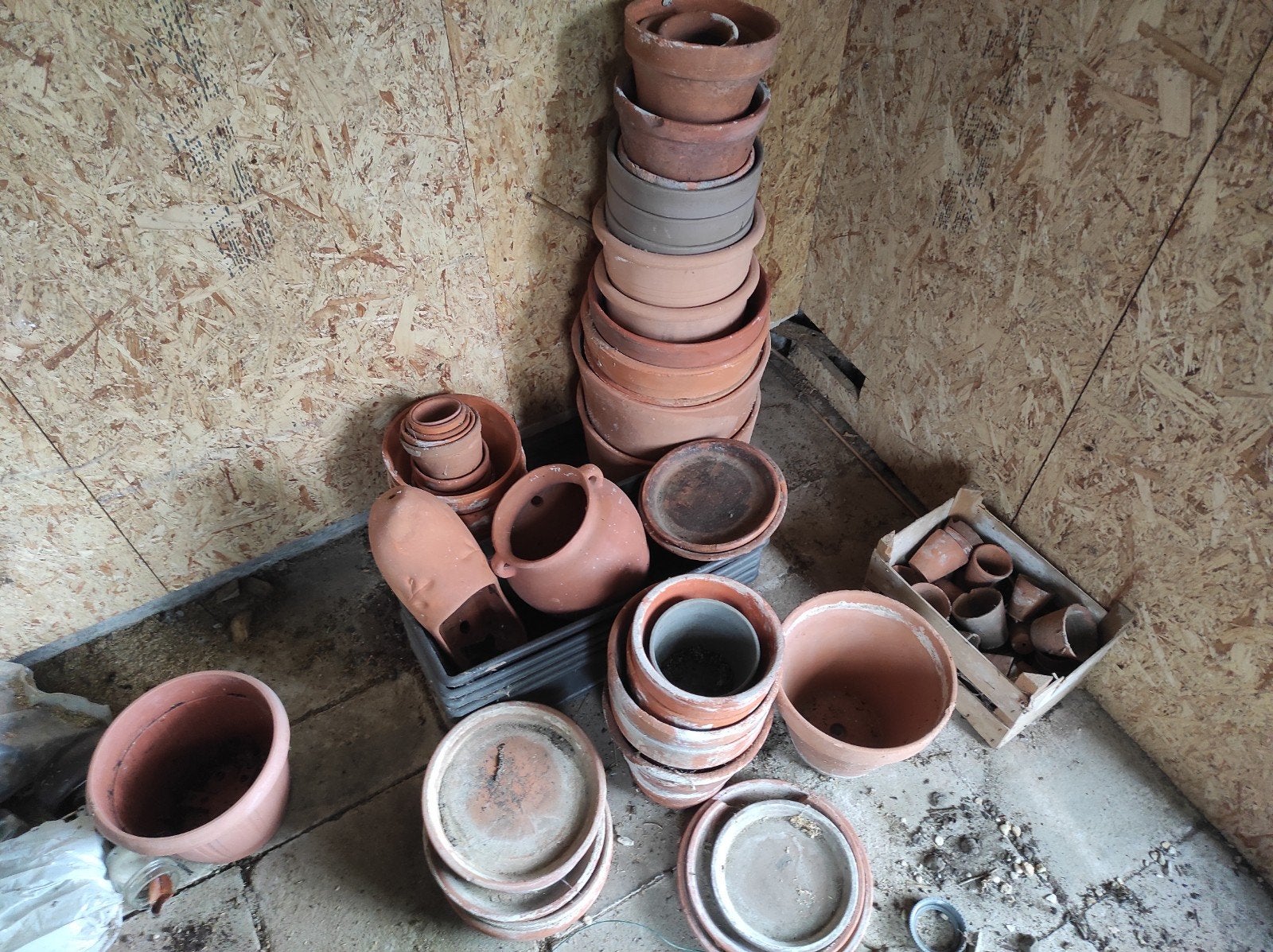 Lot terracotta bloempotten. Diverse maten, ook kleintjes, Ophalen, Terracotta