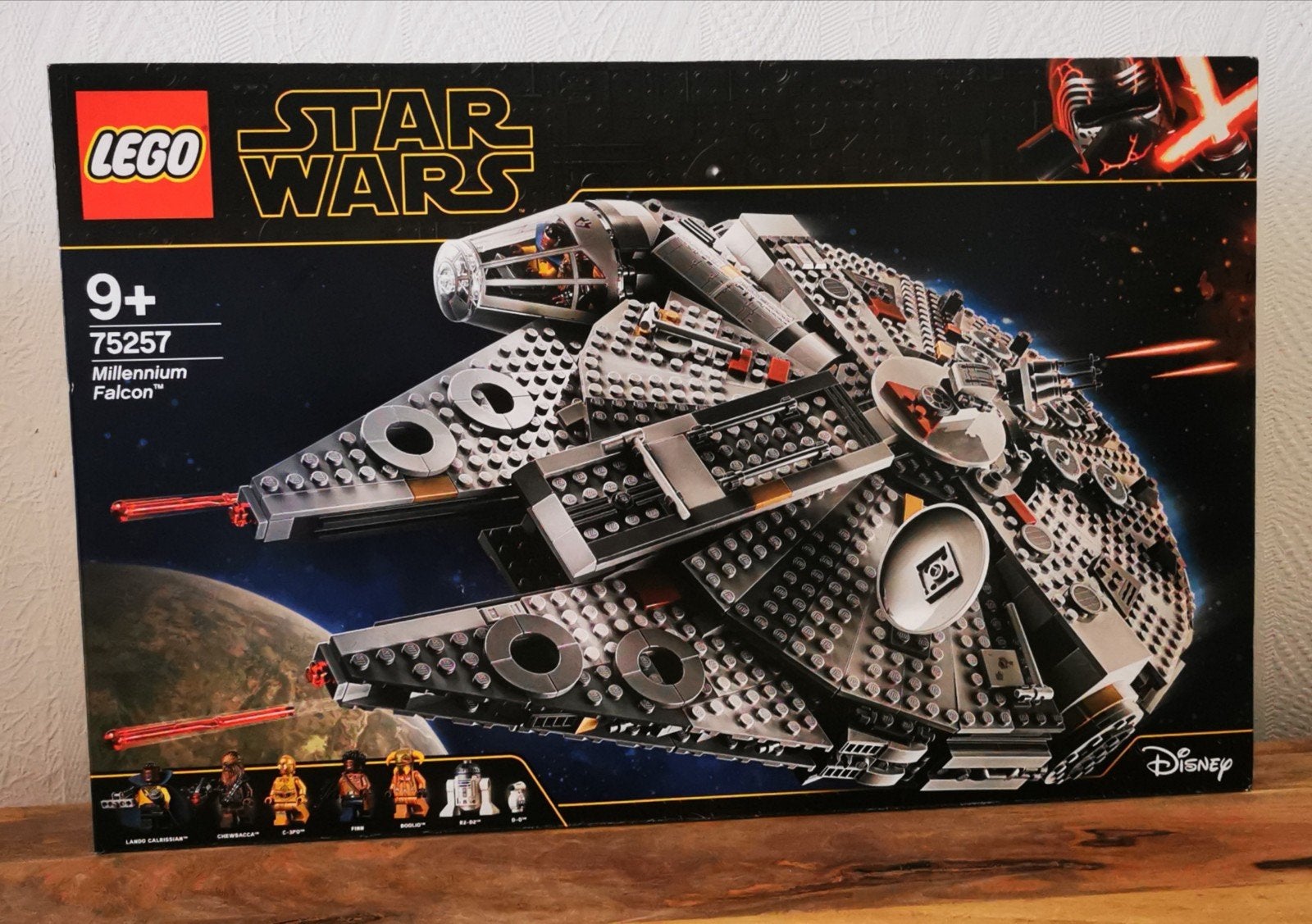 LEGO Star Wars Millennium Falcon 75257- Verzegeld, Ophalen of Verzenden