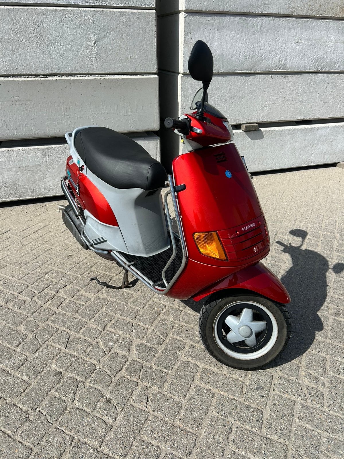 Piaggio SKR 125 Duits - Top Staat, Fietsen en Brommers, Scooters | Piaggio, Ophalen, Zo goed als nieuw
