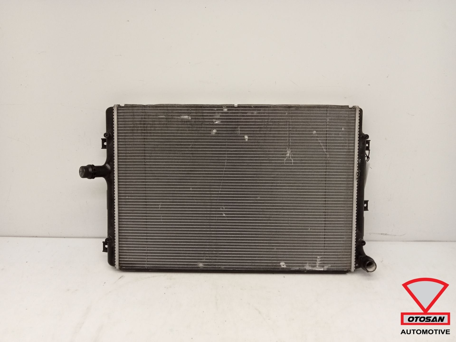 VW Golf 5 6 VAG Radiateur 1K0121251, Auto-onderdelen, Gebruikt, Volkswagen, Volkswagen AG, Vw@volkswagen.de