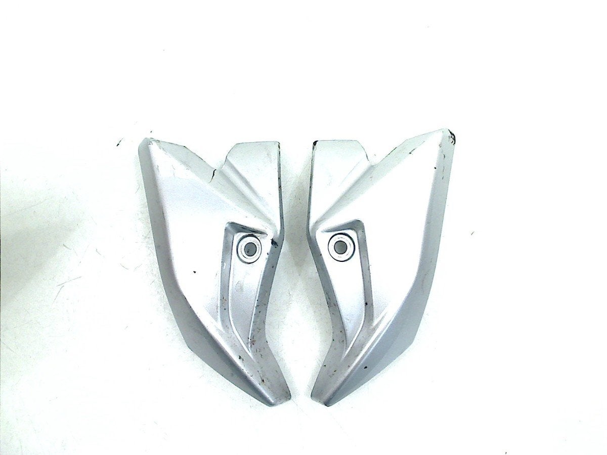 CARENAGE SUPPORT DIVERS Suzuki GSR 600 2006-2010 (GSR600), Motos, Dhr. S. di Majo, Utilisé, Info@cama-motorparts.nl, P.J. Troelstraweg 8 8
3144 CX  MAASSLUIS, NL