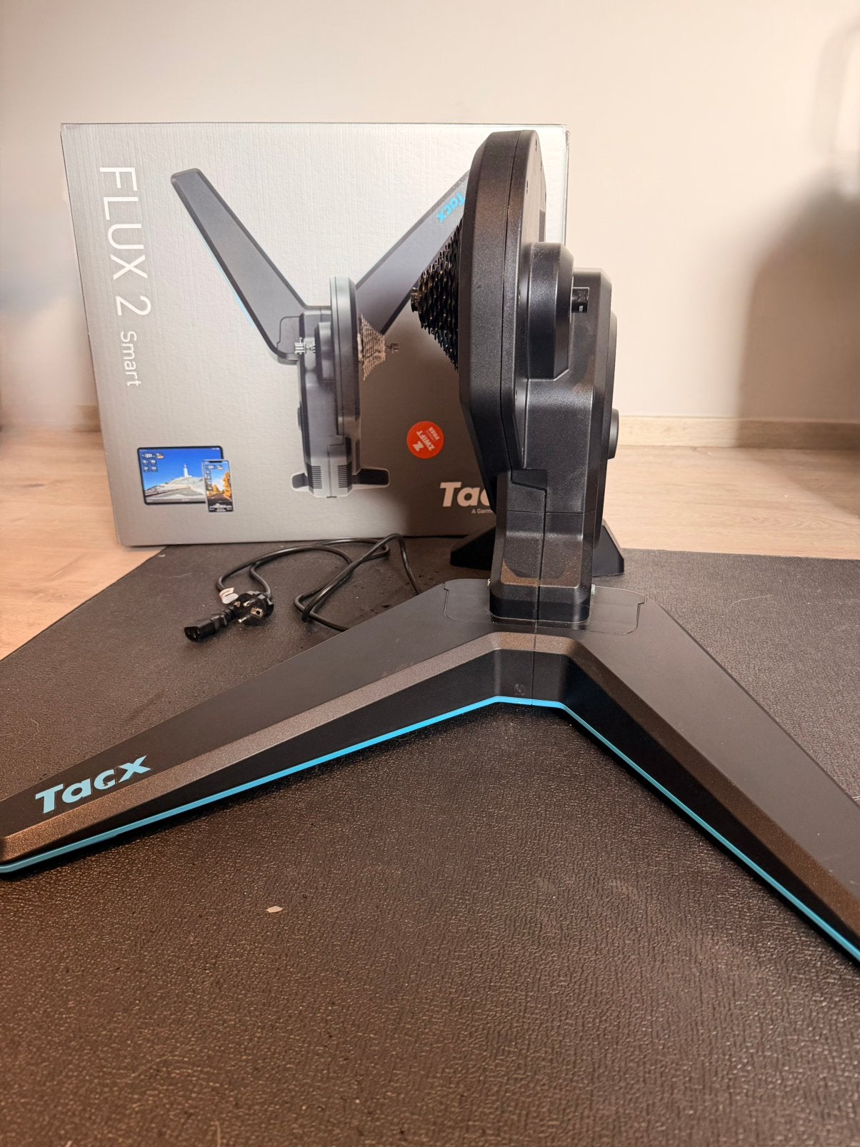 Tacx Flux 2 Smart (T2980.61) - zeer goede staat! 375€, Sports & Fitness, Cyclisme, Enlèvement, Comme neuf