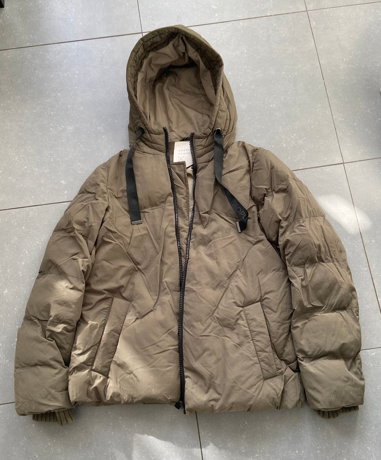 Veste fille / femme, Vêtements | Femmes, Enlèvement, Comme neuf