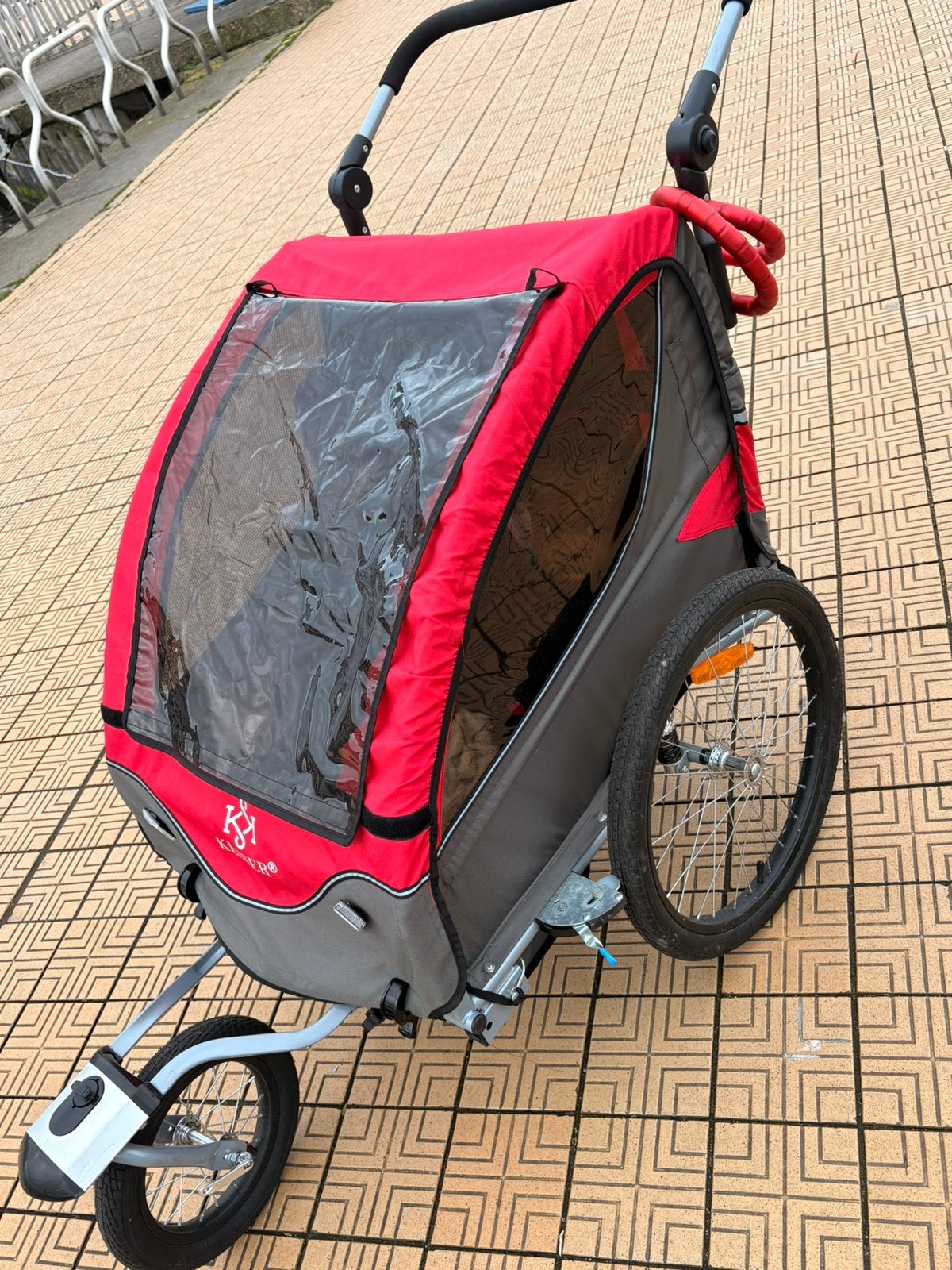 Mooie fietskar voor kinderen te koop!, Fietsen en Brommers, Fietsaccessoires | Aanhangwagens en Karren, Ophalen of Verzenden