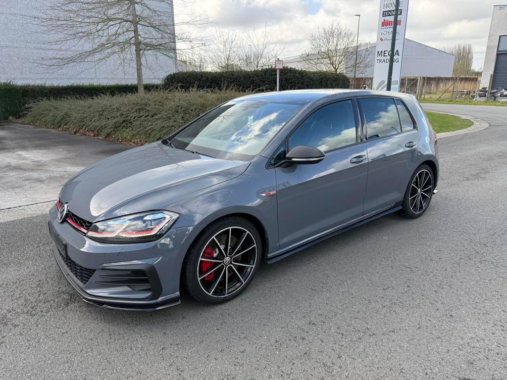 Volkswagen Golf GTI TCR , 2019 , 196.000 KM, Automaat, 1998 cc, Stof, 213 kW