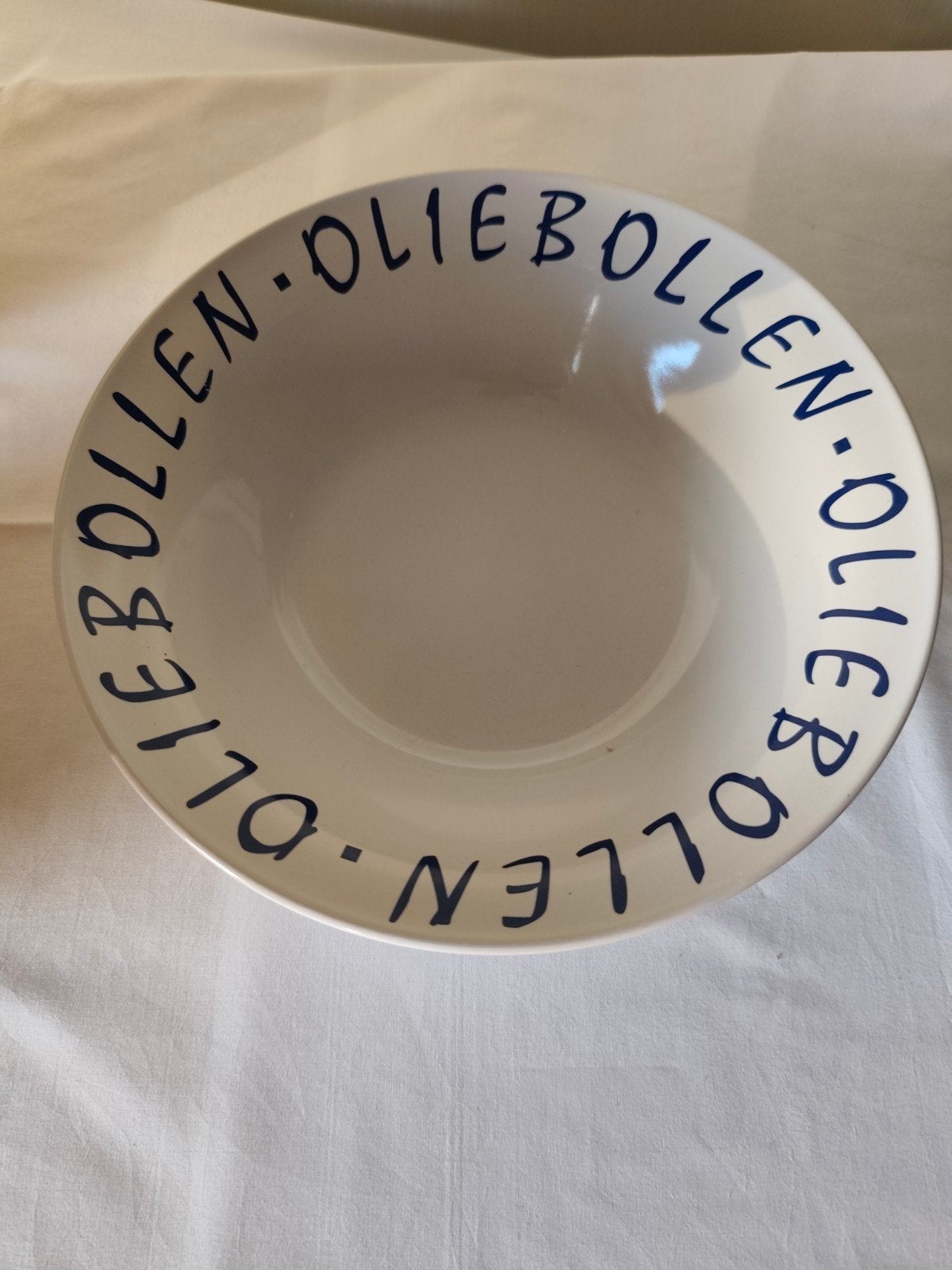 Oliebollenschaal, Ophalen