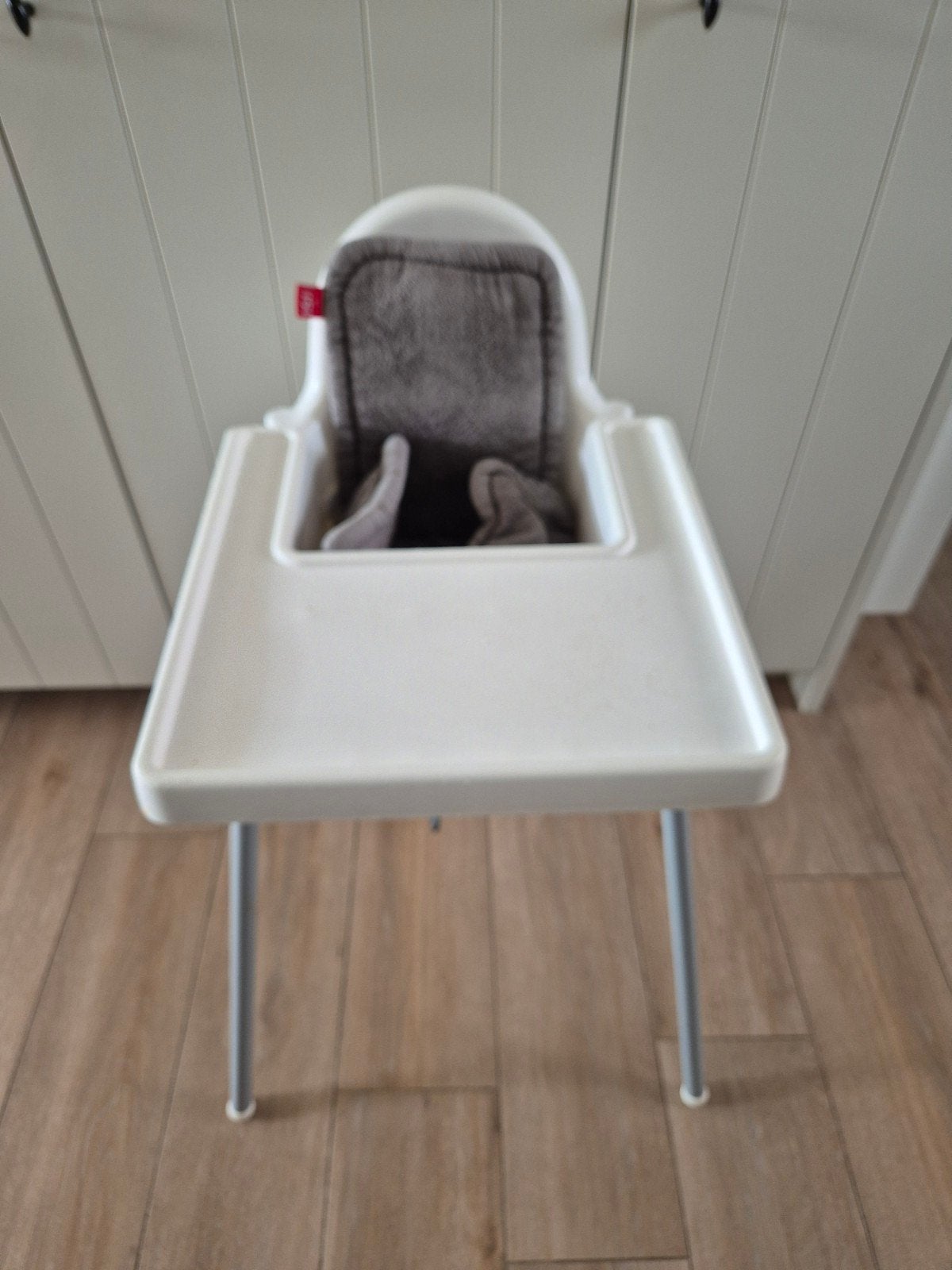 Kindereetstoel met blad en zitkussen, Kinderen en Baby's, Kinderkamer | Tafels en Stoelen, Ophalen