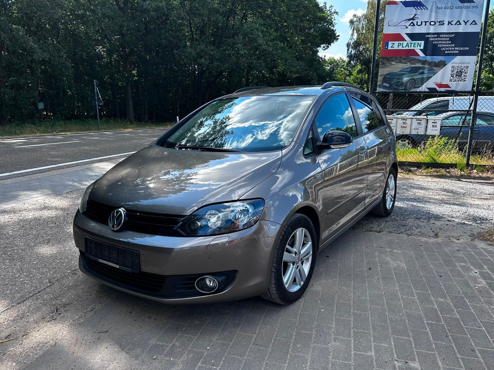 VW golf plus 1.2 benzin km 121.000 bj 2012, Voorwielaandrijving, Zwart, 4 cilinders, Bruin
