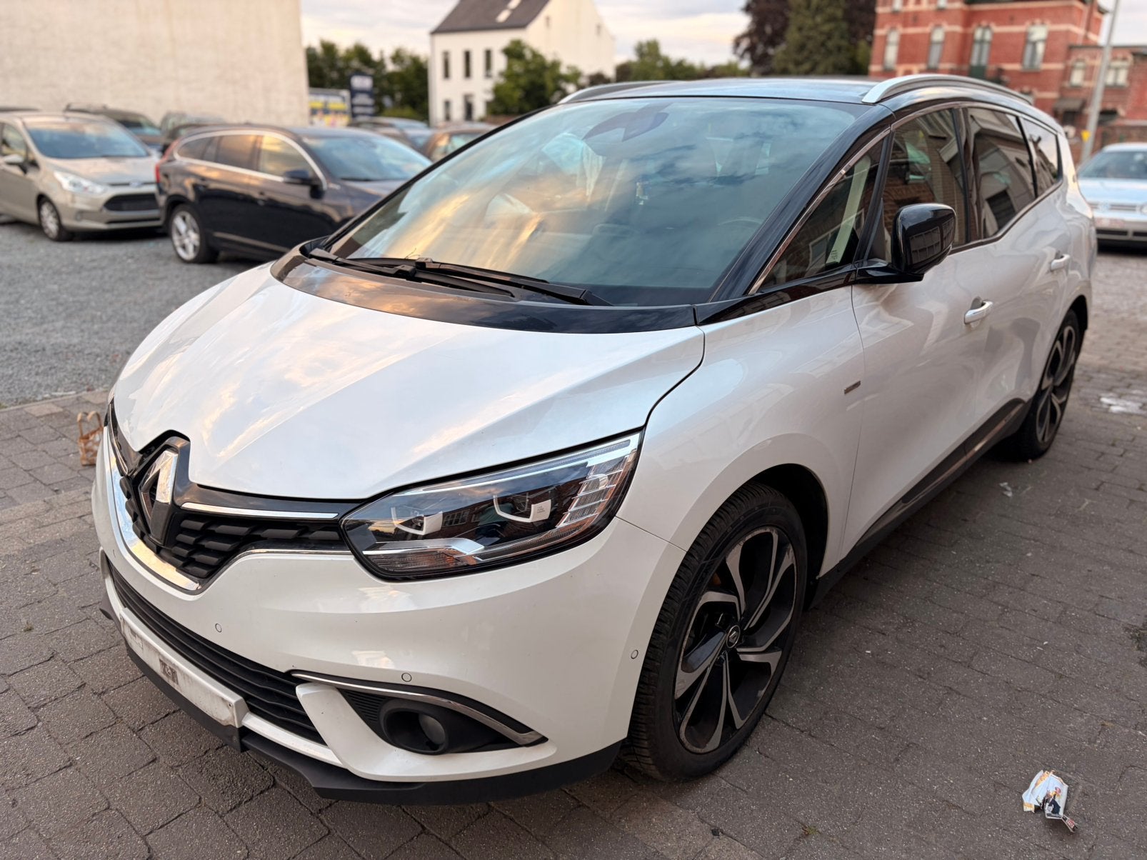 RENAULT SCENIC 1.7 diesel 7 plaats bose opties, Autos, Cuir et Alcantara, Achat, Euro 6, Entreprise