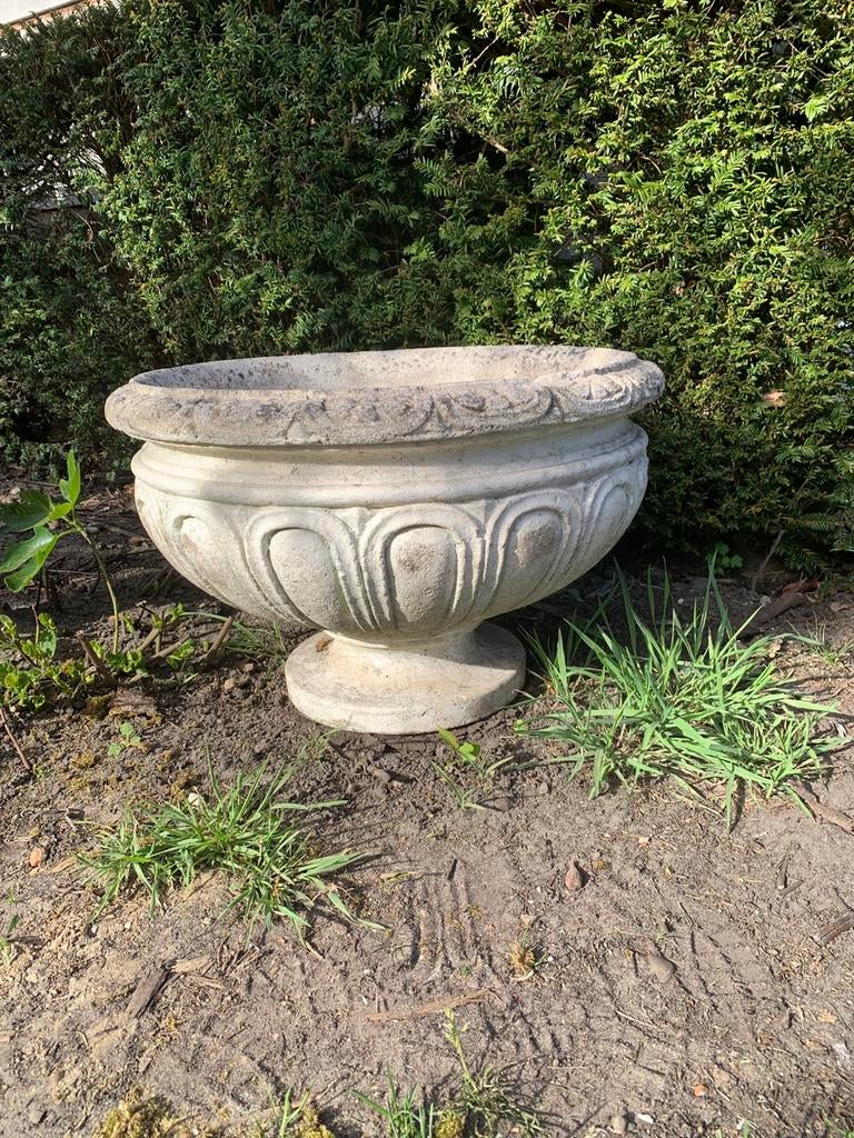 Betonnen bloembak, Tuin en Terras, Ophalen, Rond, Zo goed als nieuw, Balkon