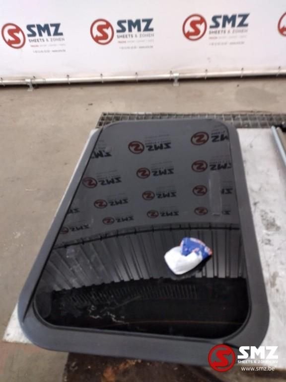 Occ elektrisch dakluik met zonnescherm XF SSC, Gebruikt, DAF, Interieur en Bekleding