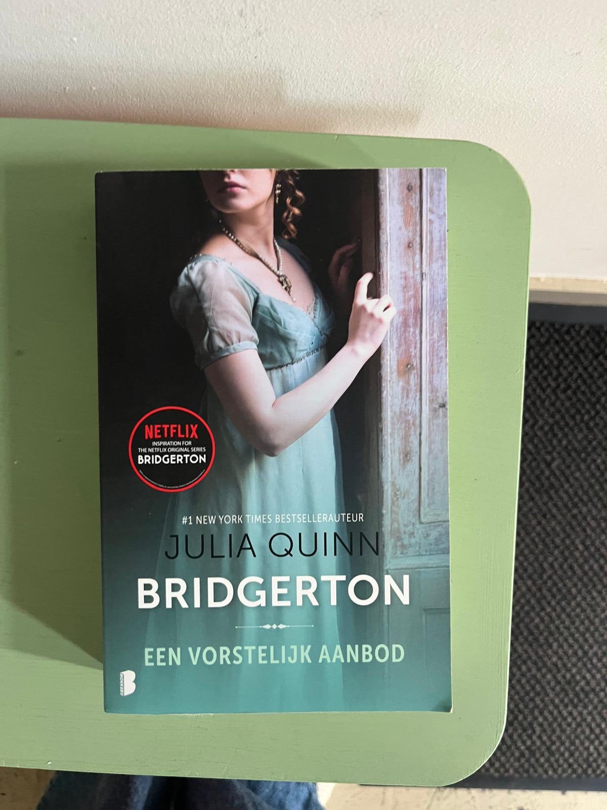 Julia Quinn - Een vorstelijk aanbod, Ophalen of Verzenden, Julia Quinn