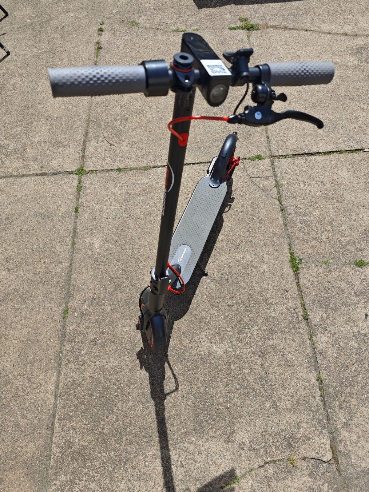 NOUVELLE TROTTINETTE ÉLECTRIQUE - CONTRÔLE PAR APPLICATIO, Enlèvement ou Envoi, Neuf, Step simple