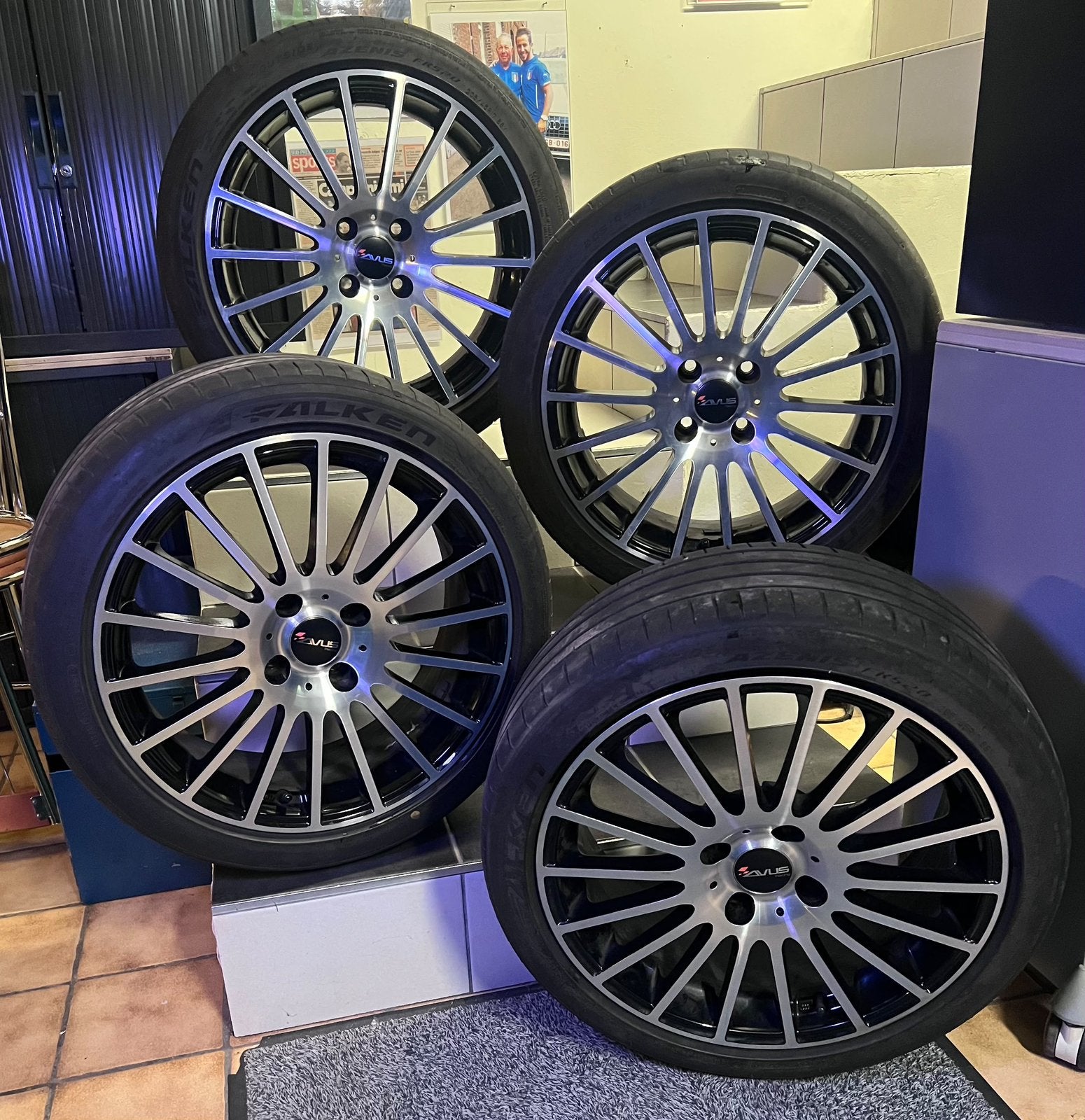 4 jantes AVUS Racing 17” 4x108 ET25 + pneus Falken 205/45R17, Pneus été, Enlèvement, Pneu(s), 17 pouces