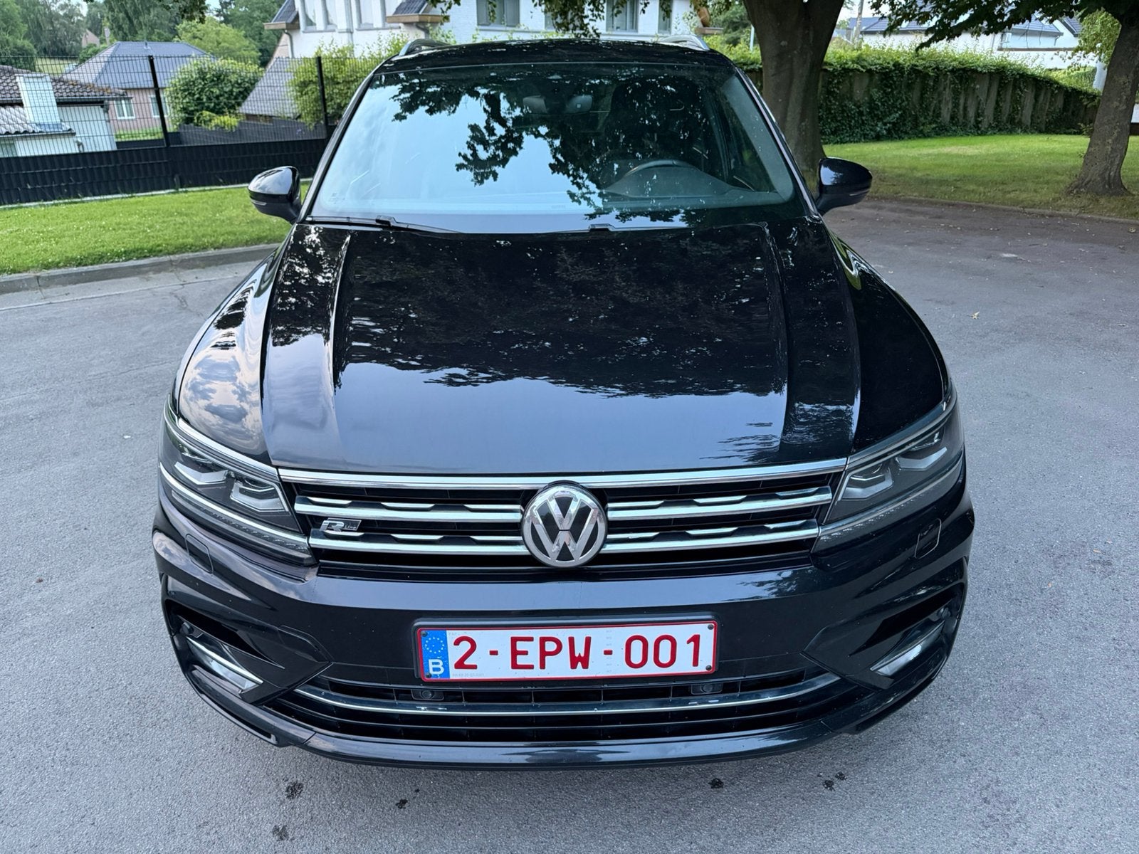 VW Tiguan 2.0  D R-line, Autos, Cuir, Euro 6, Noir, 5 portes