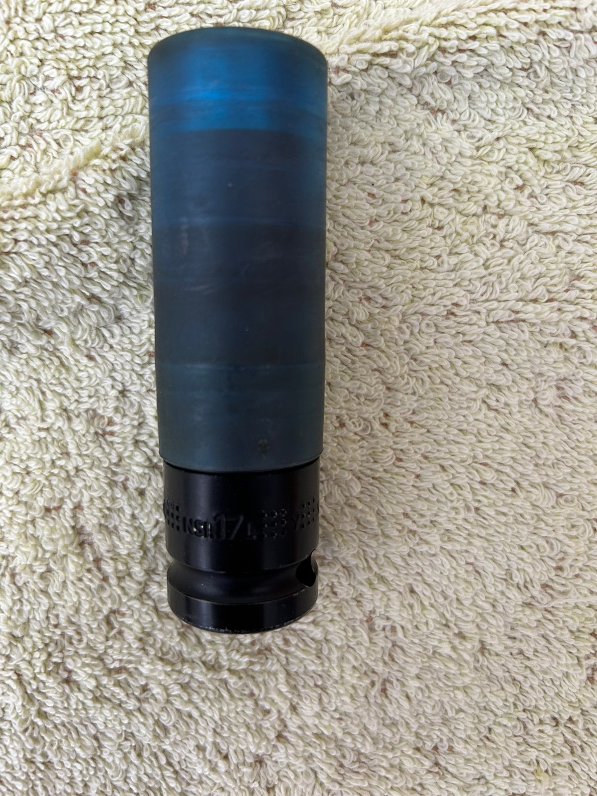Facom versterkte slagmoerdop 17”, Ophalen