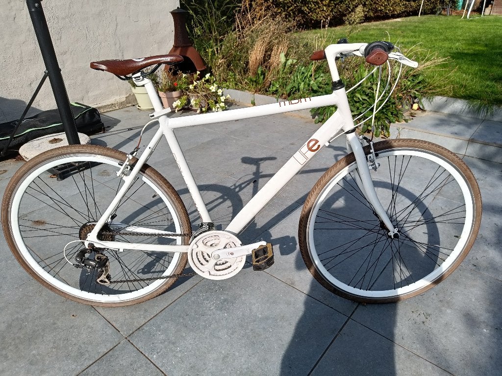 Mbm fiets, 28 inch, Zo goed als nieuw, 57 tot 61 cm, Meer dan 20 versnellingen