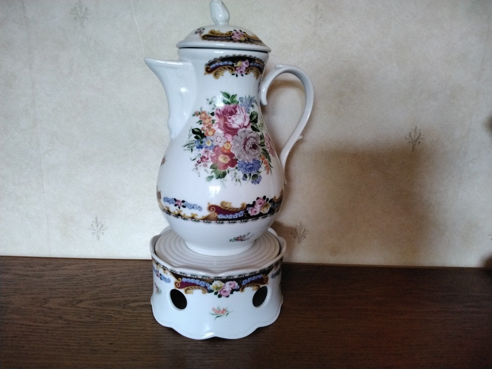 Porseleinen koffiepot met warmhouder van LIMOGES., Ophalen of Verzenden
